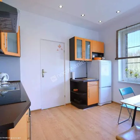 홈스테이 Goscinne Damian *