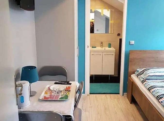 Goscinne Damian Mrzeżyno